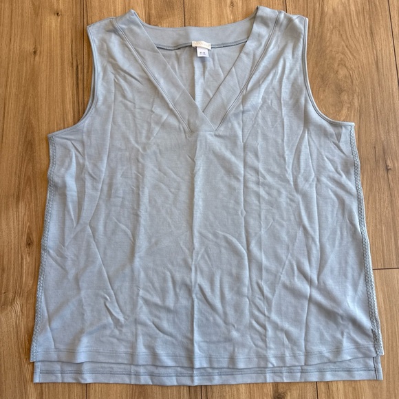 Hanro Pale Blue Knit V-Neck Sleeveless Top - Picture 5 of 13